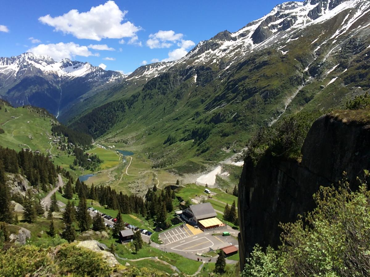 Отель Berggasthaus Dammagletscher Гёшенен Экстерьер фото